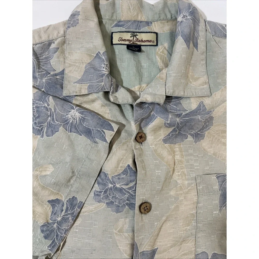 Tommy Bahama 100% Silk Floral Print Hawaiian Shirt‎ Mens Size Large
